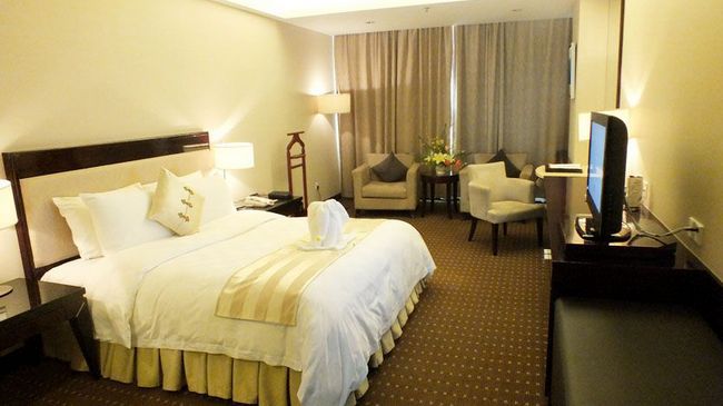 Tienyow Grand Hotel Hajkou Szoba fotó